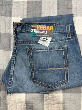 NWT Ariat Rebar M7